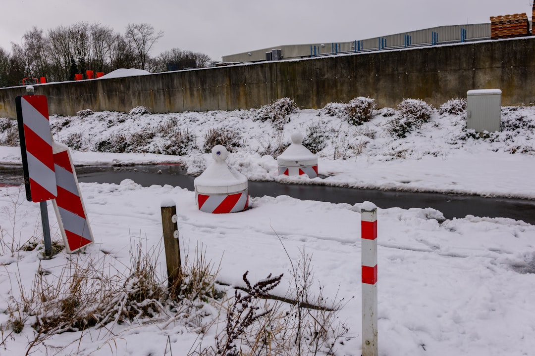 Photo Roadside Safety