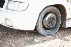 Photo Tire Blowout Tow